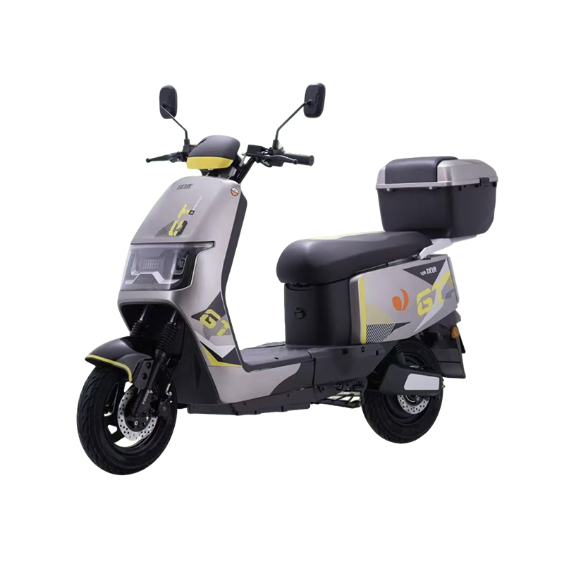 Jak układ zawieszenia Versatile Motorcycle radzi sobie zarówno na drogach miejskich, jak i w terenie w porównaniu z dedykowanymi motocyklami dual-sport?
